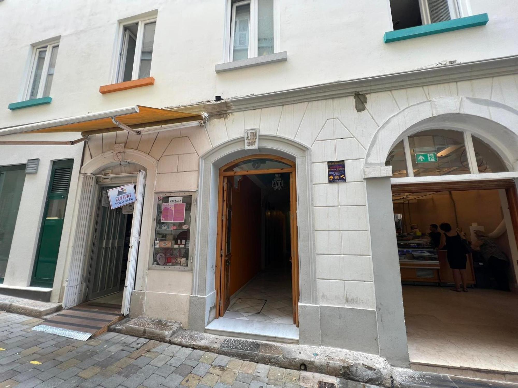 2Br And 2Ba In The Zoko Cozy And Convenient Lejlighed Gibraltar Eksteriør billede